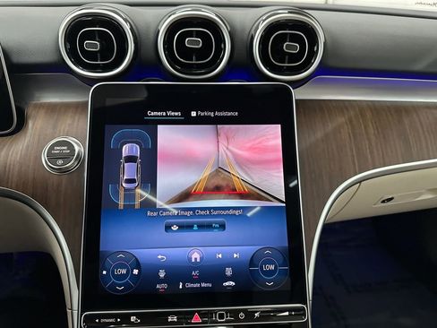 Used 2025 Mercedes-Benz C 300 Sedan image 15