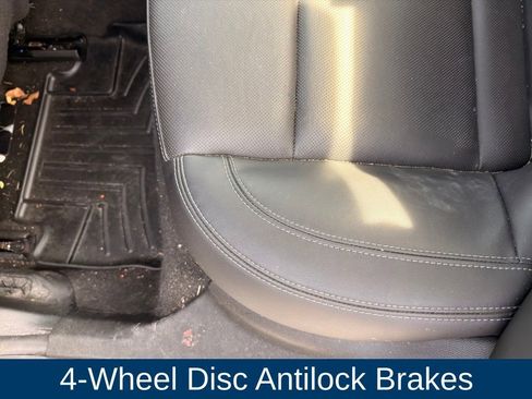 Used 2022 Cadillac CT4 Premium Luxury w/ Climate Package image 15