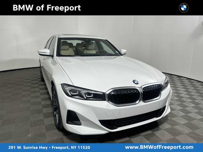 New 2025 BMW 330i xDrive Sedan w/ Convenience Package