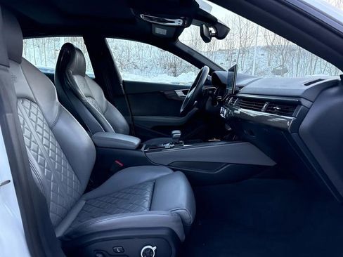 Used 2024 Audi S5 Premium Plus w/ Premium Plus Package image 31