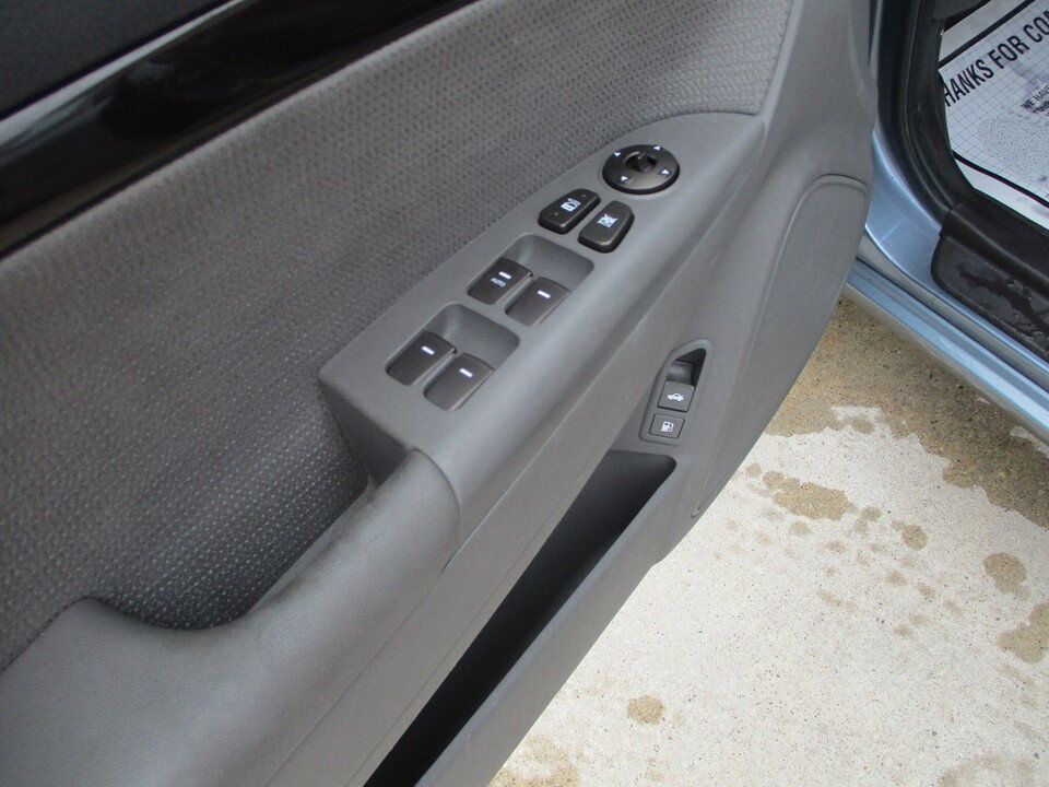Used 2010 Hyundai Sonata GLS FWD image 24
