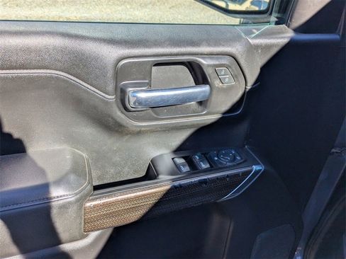 Used 2020 Chevrolet Silverado 1500 RST image 13