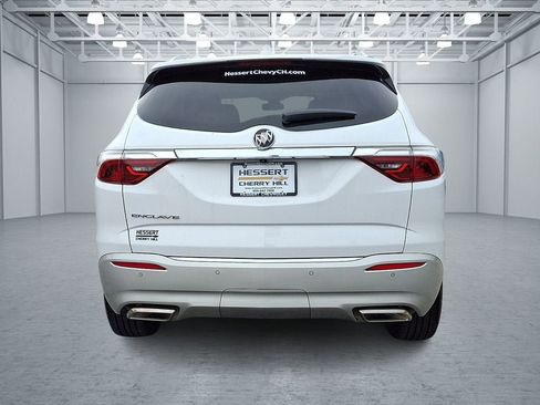 Certified 2023 Buick Enclave Essence FWD image 6