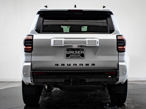 Used 2025 Toyota 4Runner TRD Sport image 10