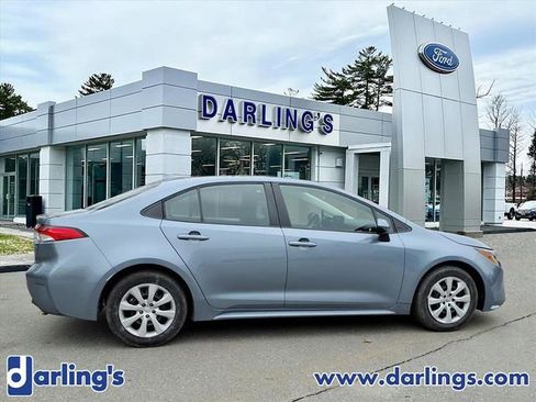 Used 2023 Toyota Corolla LE image 4