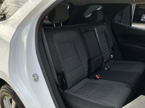 Used 2022 Chevrolet Equinox LT image 18