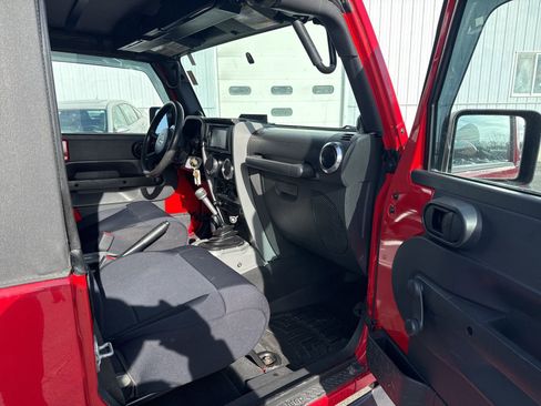 Used 2008 Jeep Wrangler X image 25