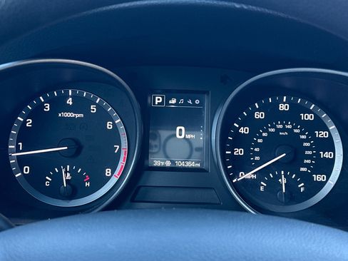 Used 2017 Hyundai Santa Fe Sport image 39