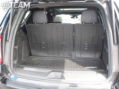 Used 2023 GMC Yukon AT4 w/ LPO, Floor Liner Package image 30