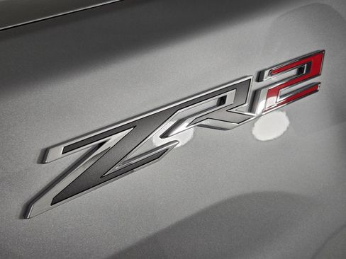 New 2026 Chevrolet Silverado 2500 ZR2 AWD/4WD image 12