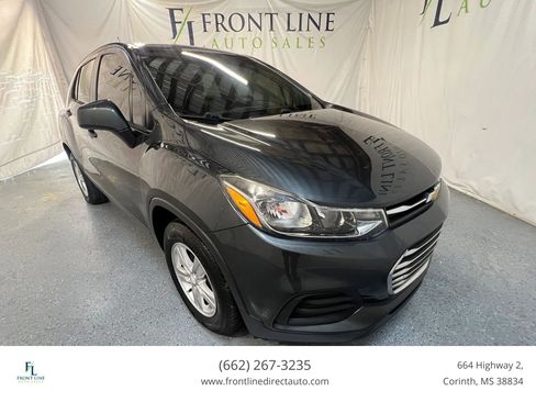 Used 2019 Chevrolet Trax LS FWD image 1