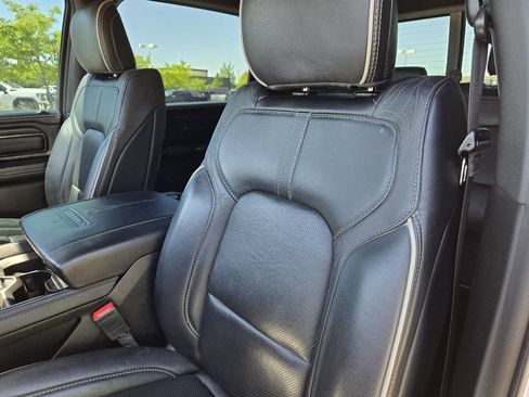 Used 2022 RAM 1500 Limited AWD/4WD image 16