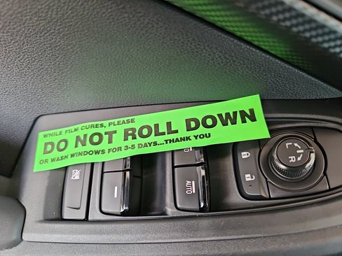 Certified 2025 Subaru Crosstrek 2.5i Premium AWD/4WD image 27