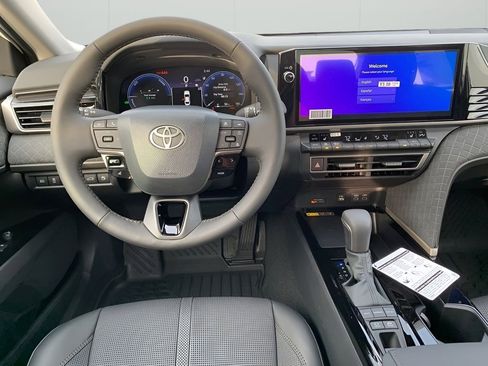 New 2026 Toyota Camry XLE FWD image 15