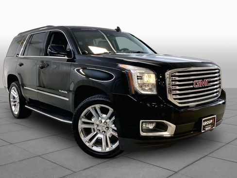 Used 2017 GMC Yukon SLT w/ Premium Edition AWD/4WD image 2
