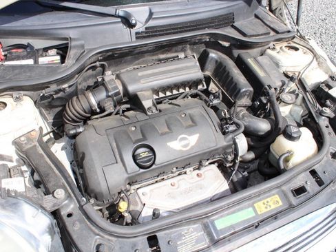 Used 2009 MINI Cooper Convertible FWD image 30