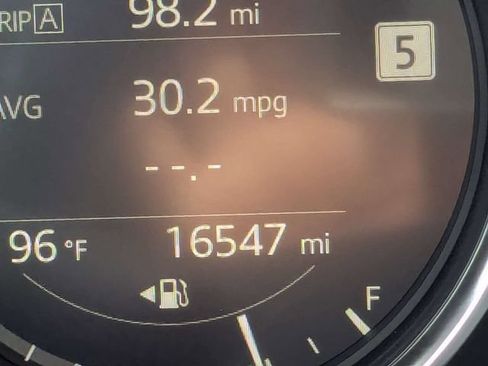 Used 2024 MAZDA MX-5 Miata RF Grand Touring RWD image 30