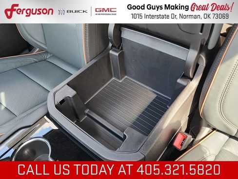 New 2026 GMC Yukon XL AT4 w/ AT4 Premium Plus Package AWD/4WD image 36