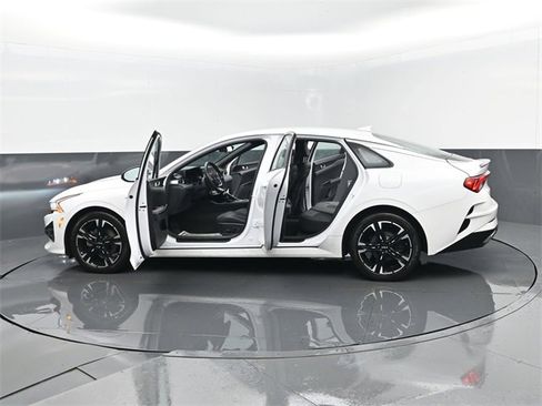 Used 2024 Kia K5 GT-Line w/ GT-Line Premium Package image 31
