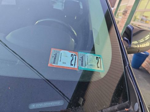 Used 2017 Chevrolet Equinox LT w/ Convenience Package image 7