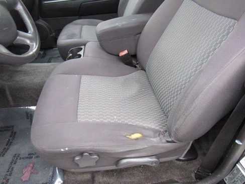 Used 2011 Chevrolet Colorado LT w/ LPO--Chrome Package image 17