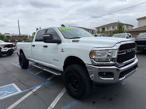 Used 2024 RAM 3500 Big Horn AWD/4WD image 1
