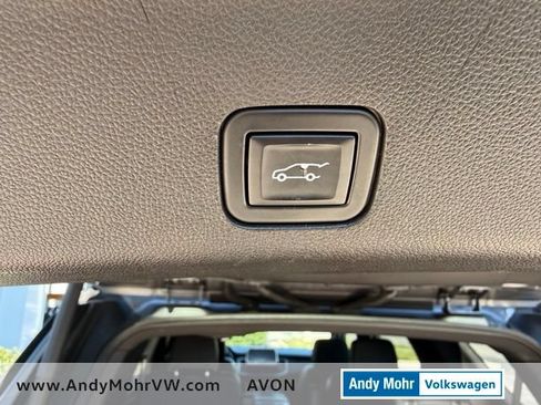 Used 2021 GMC Yukon SLT w/ SLT Luxury Plus Package RWD image 10