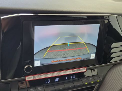 Used 2026 Toyota Camry SE FWD image 29