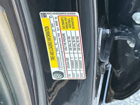 Certified 2024 Chevrolet Silverado 1500 RST w/ Protection Package AWD/4WD image 31
