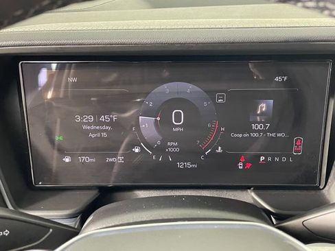 Used 2026 GMC Terrain Elevation w/ Elevation Premium Package image 5