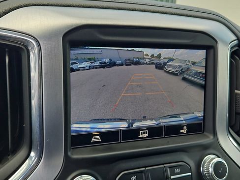 Used 2022 GMC Sierra 1500 SLT AWD/4WD image 27