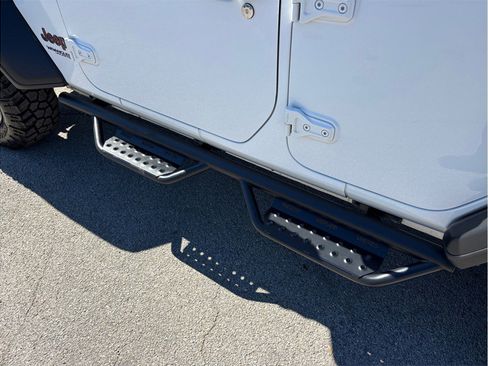 Used 2020 Jeep Wrangler Unlimited Rubicon image 18