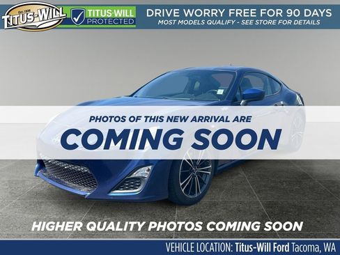 Used 2013 Scion FR-S RWD image 2