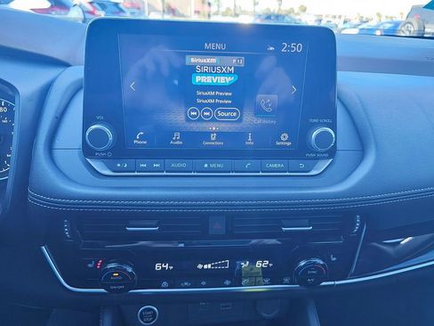 Used 2023 Nissan Rogue SL image 24