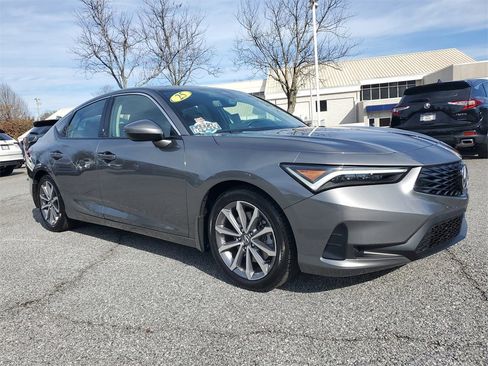 Certified 2025 Acura Integra image 3