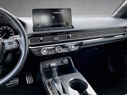 Used 2023 Honda Civic Sport image 9
