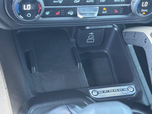 New 2026 Ford Bronco Badlands AWD/4WD image 12