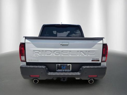 Certified 2024 Honda Ridgeline TrailSport image 4