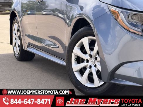 Used 2026 Toyota Corolla LE image 12