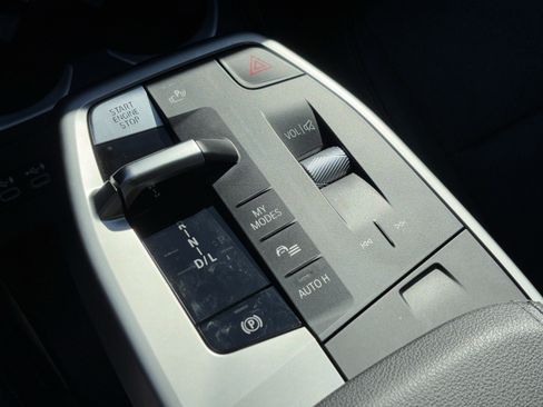 Certified 2023 BMW X1 xDrive28i w/ Premium Package image 26