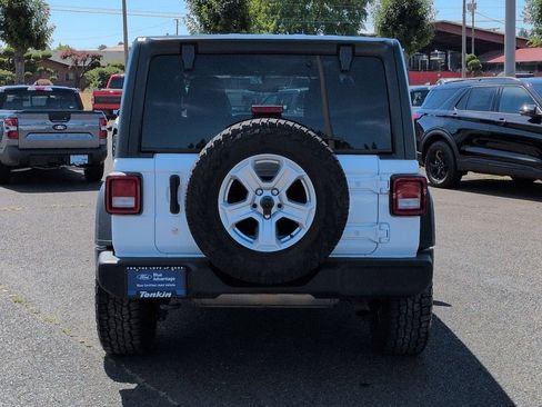 Used 2020 Jeep Wrangler Unlimited Sport S AWD/4WD image 4