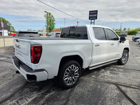 Used 2024 GMC Sierra 1500 Denali Ultimate AWD/4WD image 4