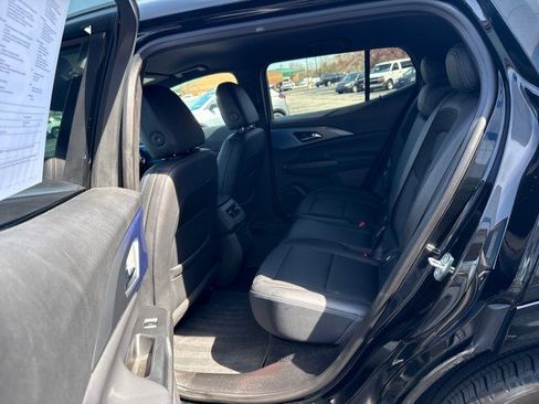 Used 2025 Chevrolet Equinox EV LT w/ Convenience Package image 24