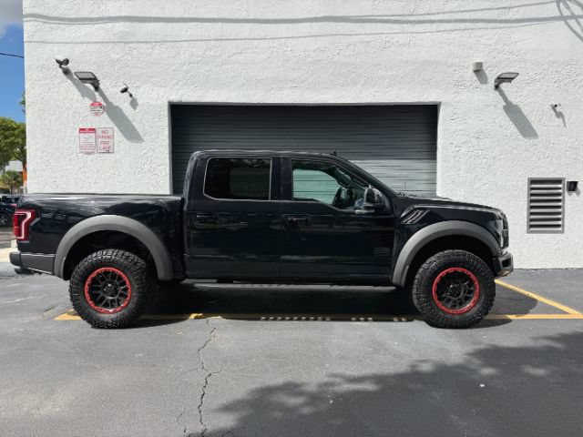 Used 2020 Ford F150 Raptor w/ Equipment Group 802A Luxury AWD/4WD image 24