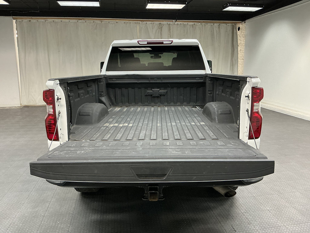 Used 2022 Chevrolet Silverado 2500 Custom w/ Custom Value Package AWD/4WD image 22