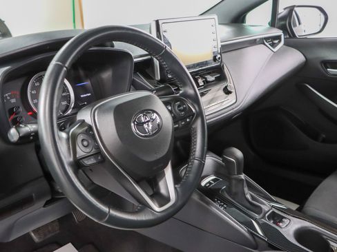 Used 2020 Toyota Corolla SE FWD image 22