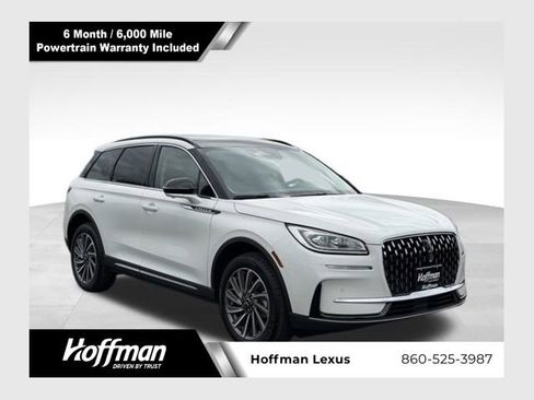 Used 2025 Lincoln Corsair Reserve AWD/4WD image 1