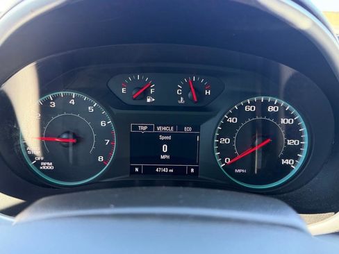 Used 2024 Chevrolet Malibu LS image 31