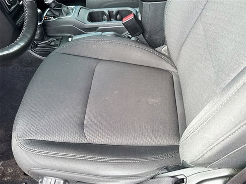 Used 2023 Jeep Wrangler Unlimited w/ Cold Weather Group image 20