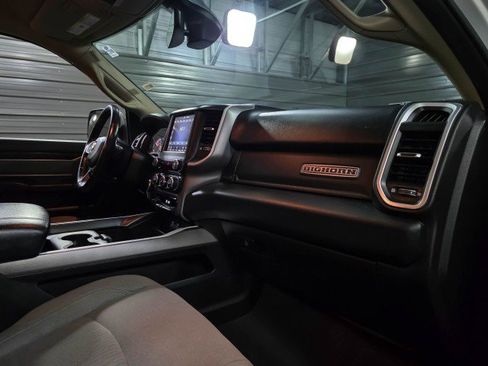 Used 2019 RAM 2500 Big Horn image 15